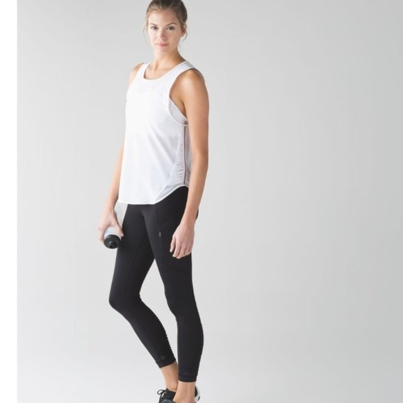 Lululemon Making Moves tank - Picture 6 of 6